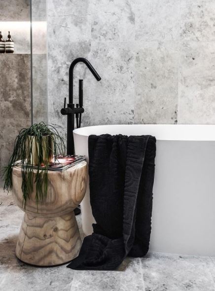 Meir Round Freestanding Bath Spout and Hand Shower - Matte Black (SKU: MB09) Image - 7