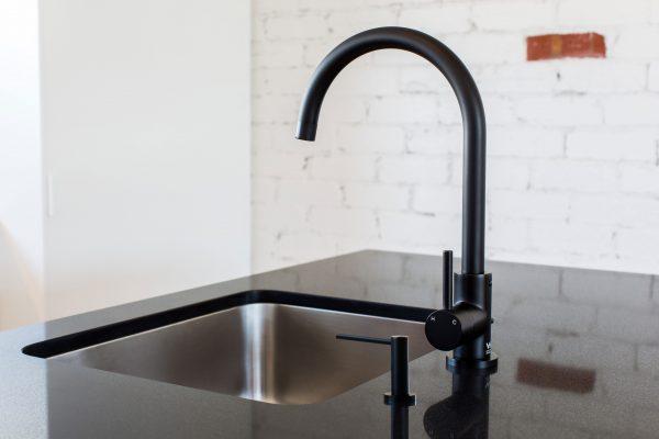 Meir Matt Black Kitchen Tap