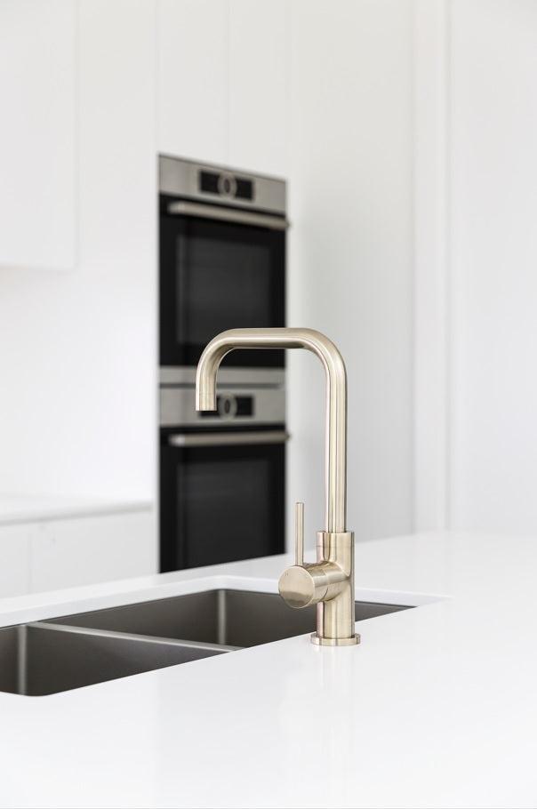 Meir Round Kitchen Mixer Tap Curved - PVD Brushed Nickel (SKU: MK02-PVDBN) Image - 6